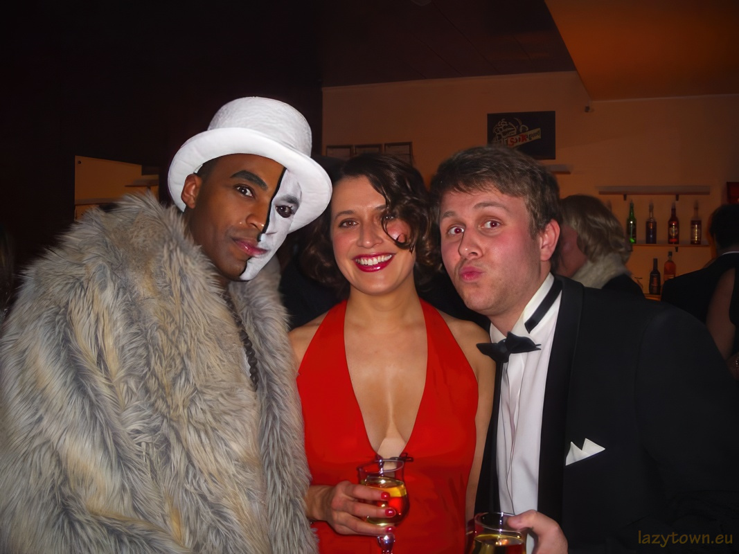 2004 1115 theatre exposition diner 11