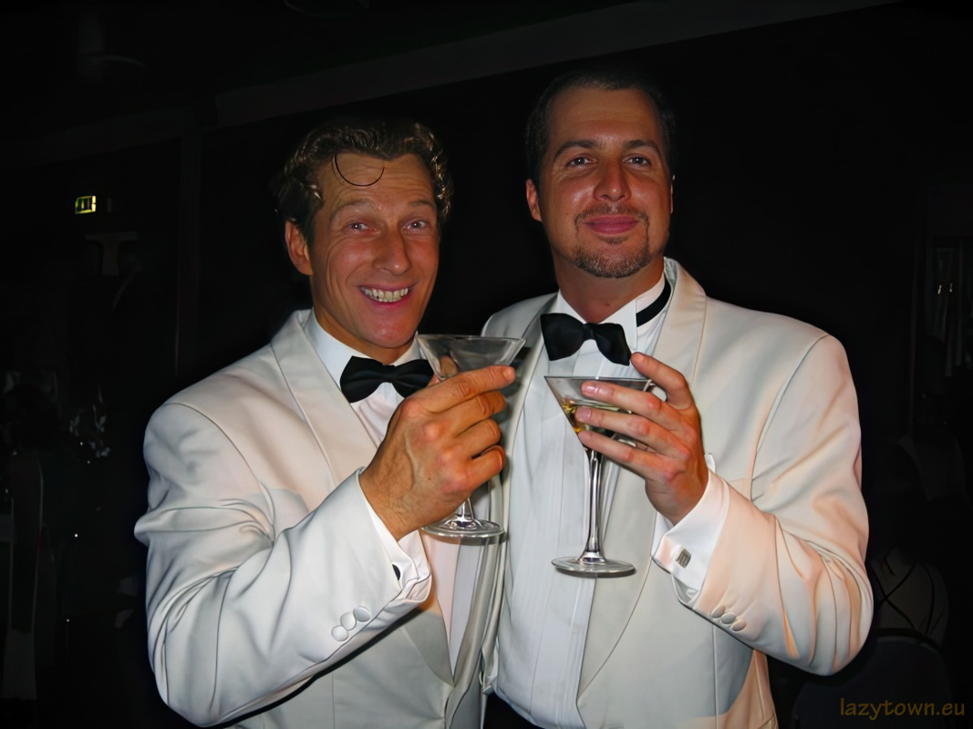 2004 1115 theatre exposition diner 16