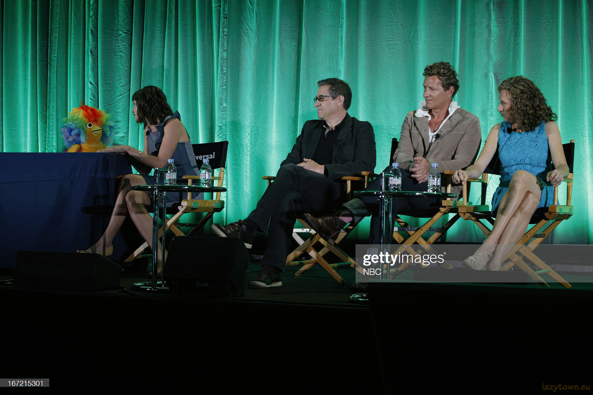 2013 0422 nbc summer press day 03