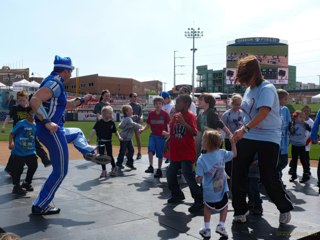 2012 heart n stroke walk 15