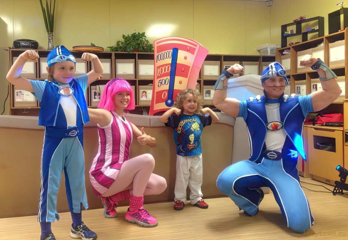 La Petite Academy 2014