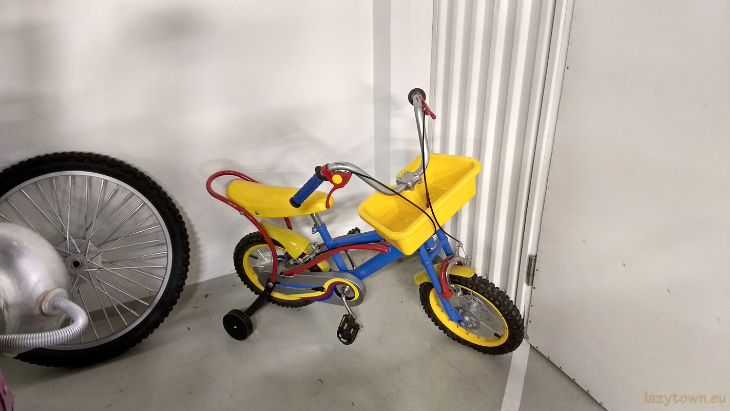 Lazytown museum borgames HDR 028