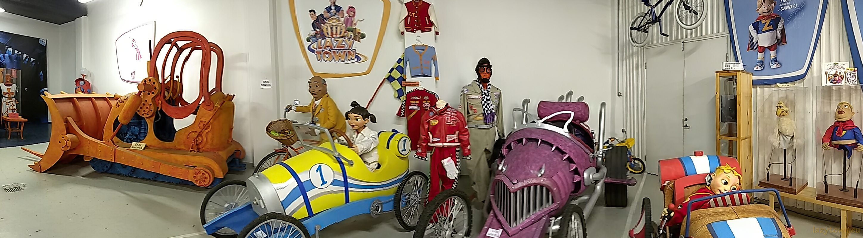 Lazytown museum borgames HDR 036