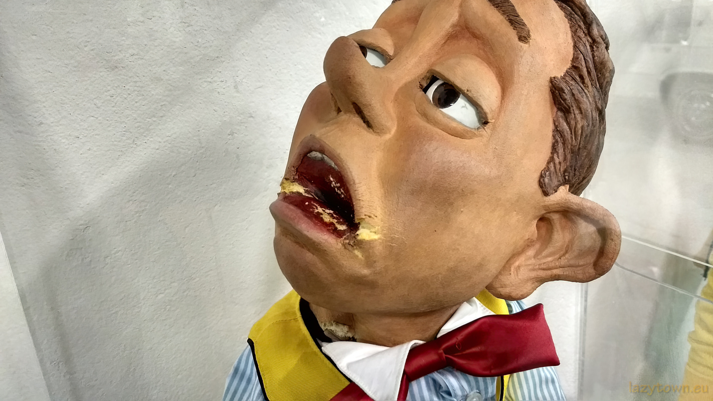 Lazytown museum borgames HDR 067