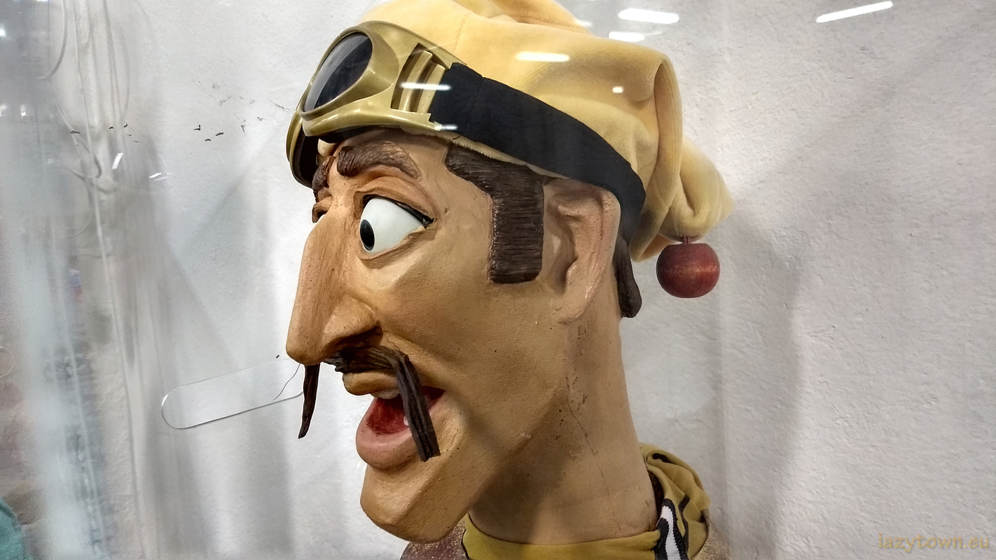 Lazytown museum borgames HDR 077