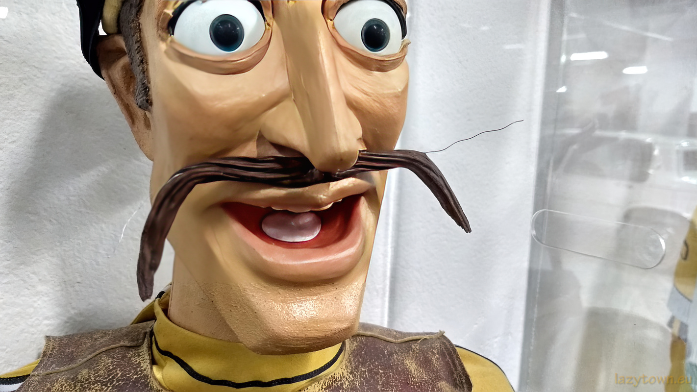 Lazytown museum borgames HDR 078