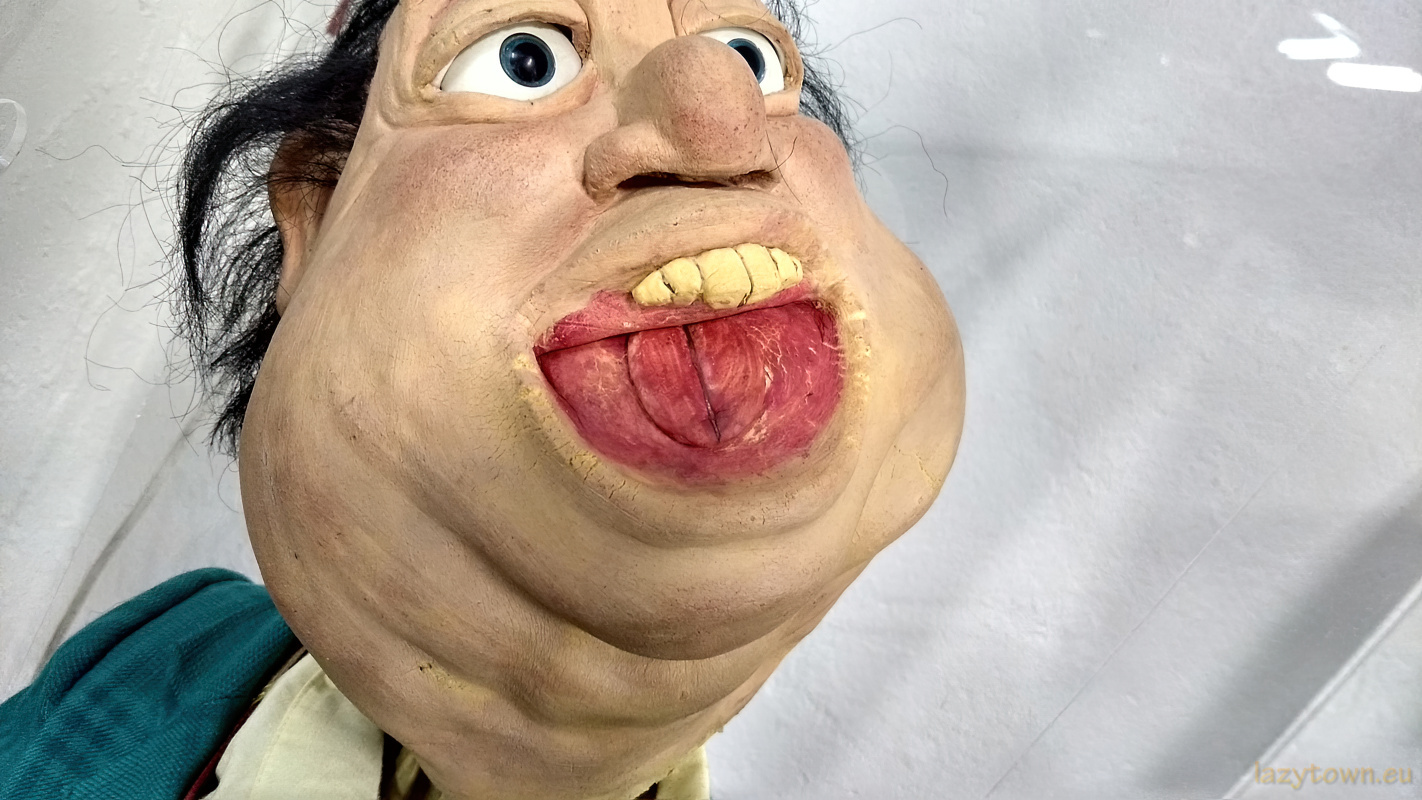 Lazytown museum borgames HDR 083