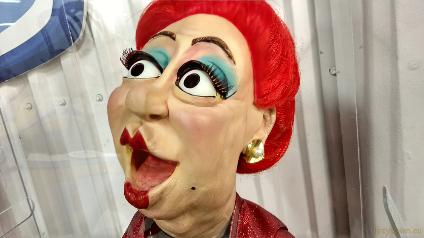 Lazytown museum borgames HDR 099