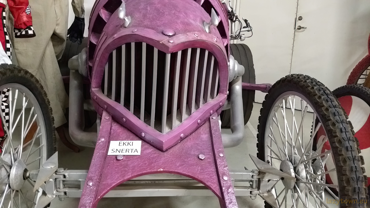 Lazytown museum borgames HDR 135