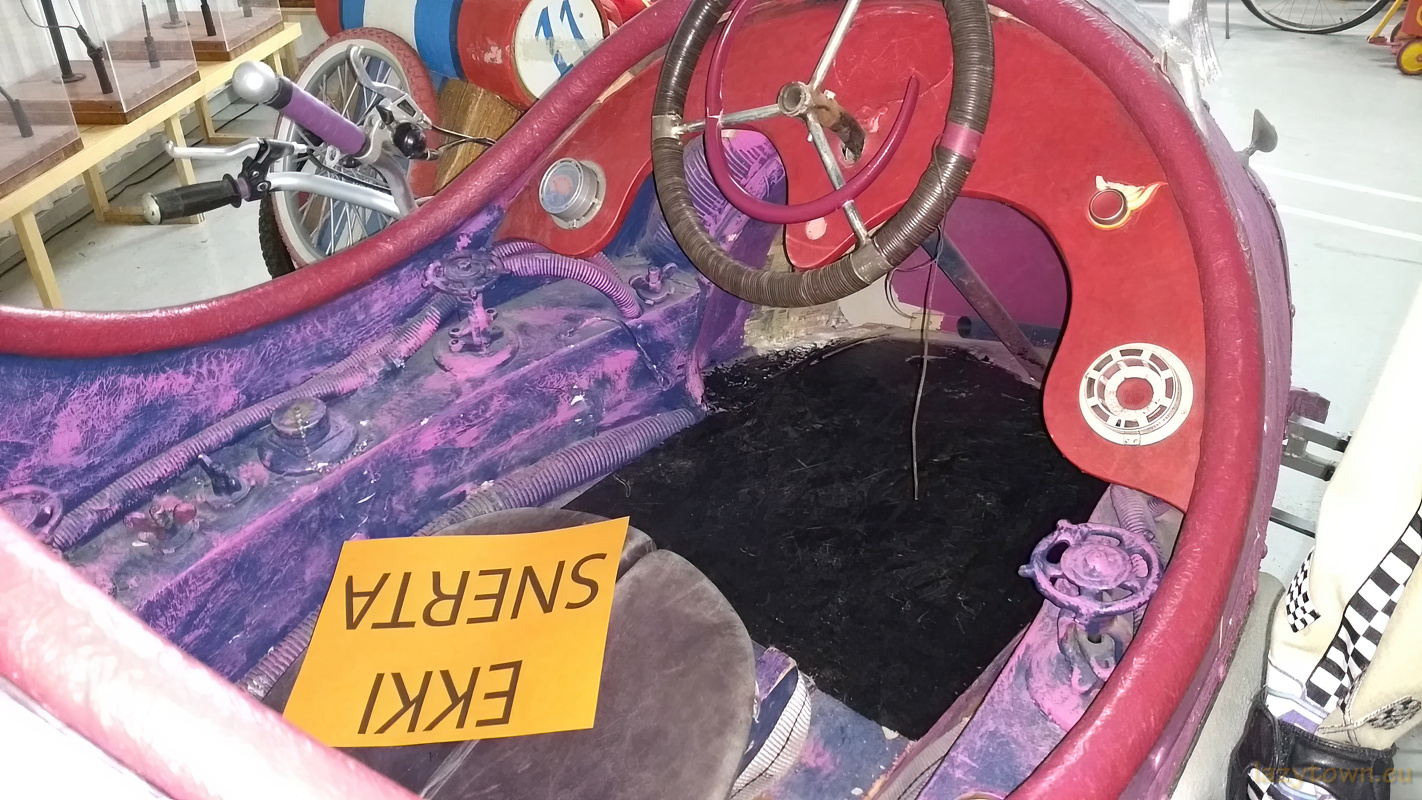 Lazytown museum borgames HDR 139