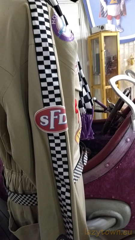 Lazytown museum borgames HDR 143