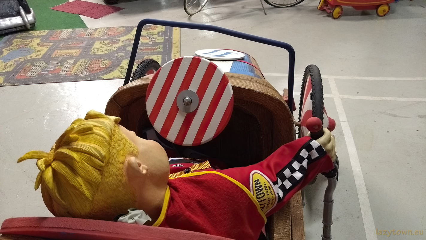 Lazytown museum borgames HDR 155