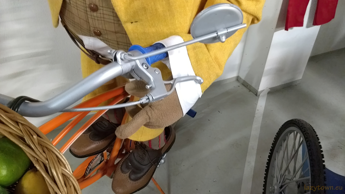 Lazytown museum borgames HDR 176