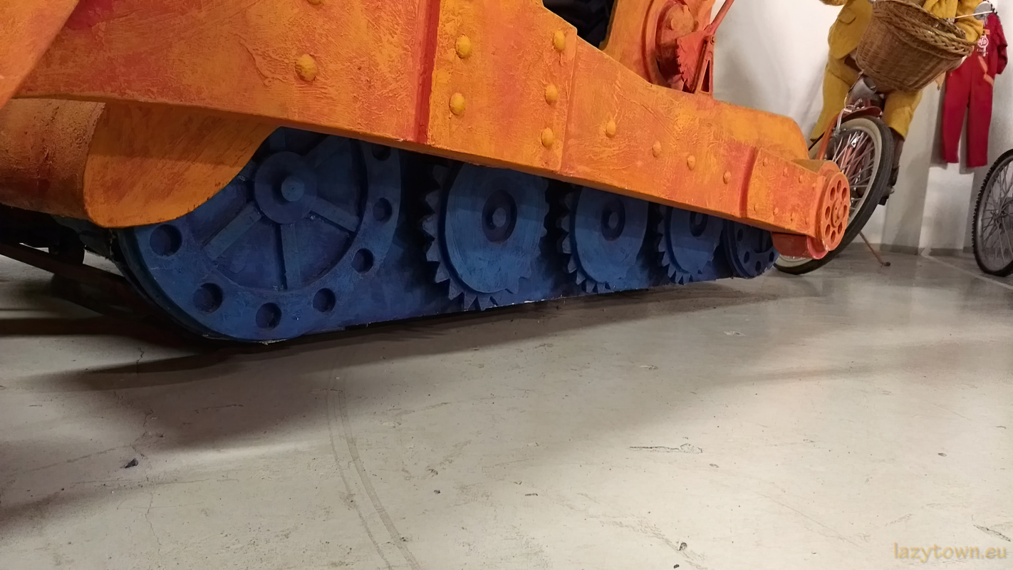 Lazytown museum borgames HDR 263