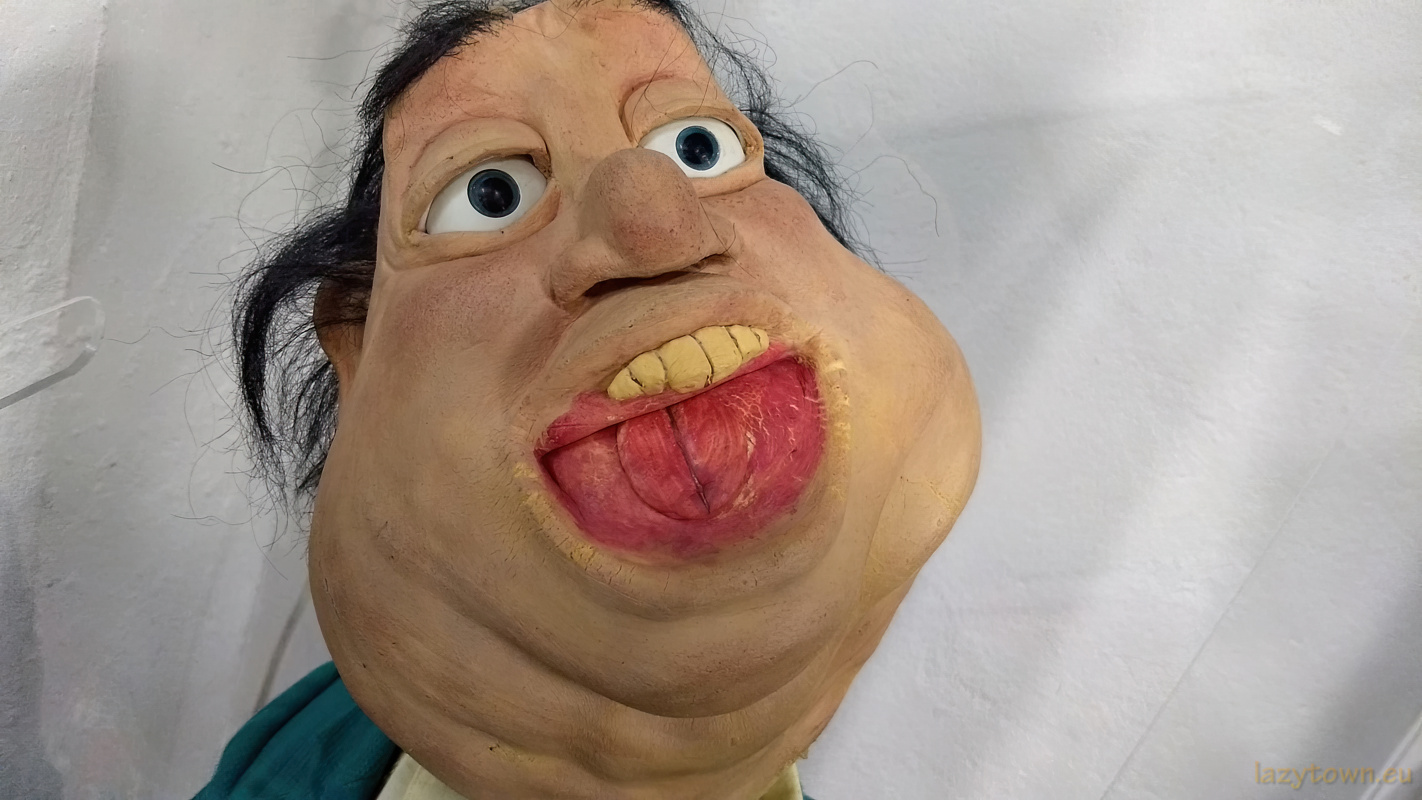 Lazytown museum borgames HDR 282