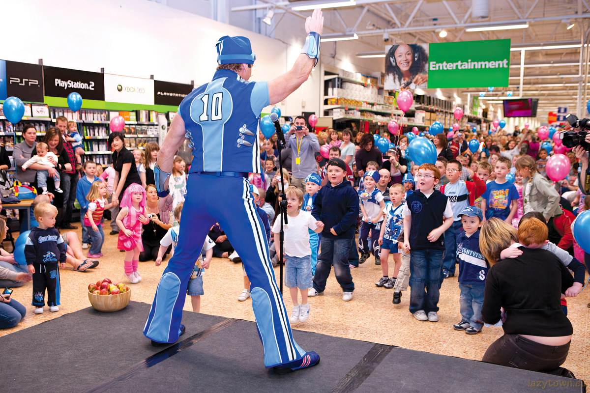 2010 0825 asda event 06