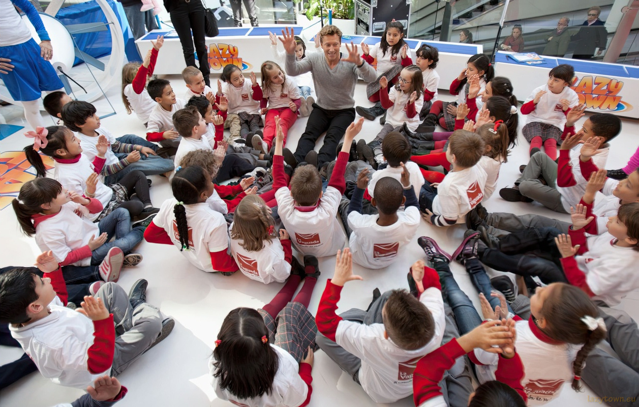 2012 0223 children workshop at la vaguada madrid 07 