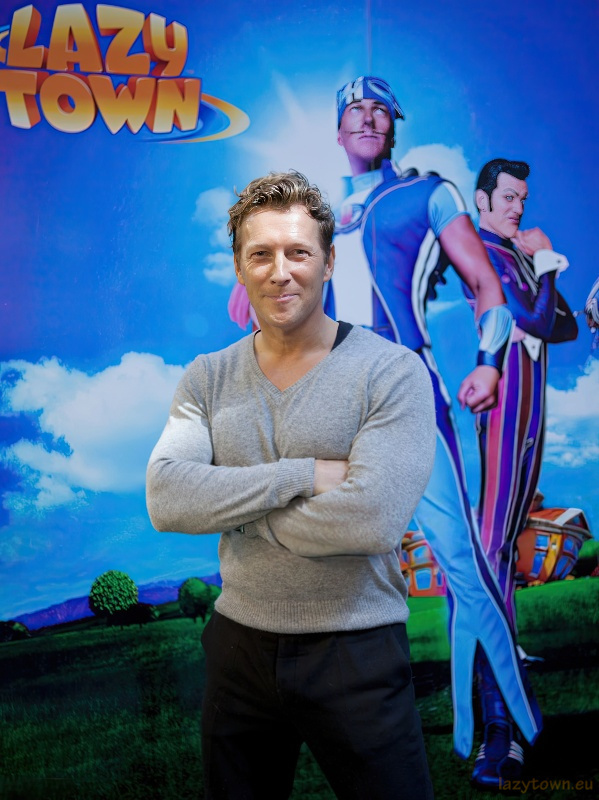 2012 0223 children workshop at la vaguada madrid 42 