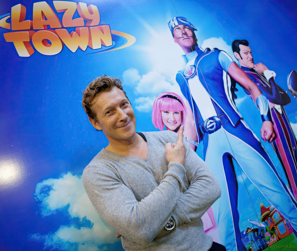 2012 0223 children workshop at la vaguada madrid 70 