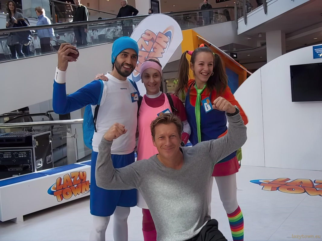 2012 0223 children workshop at la vaguada madrid 73