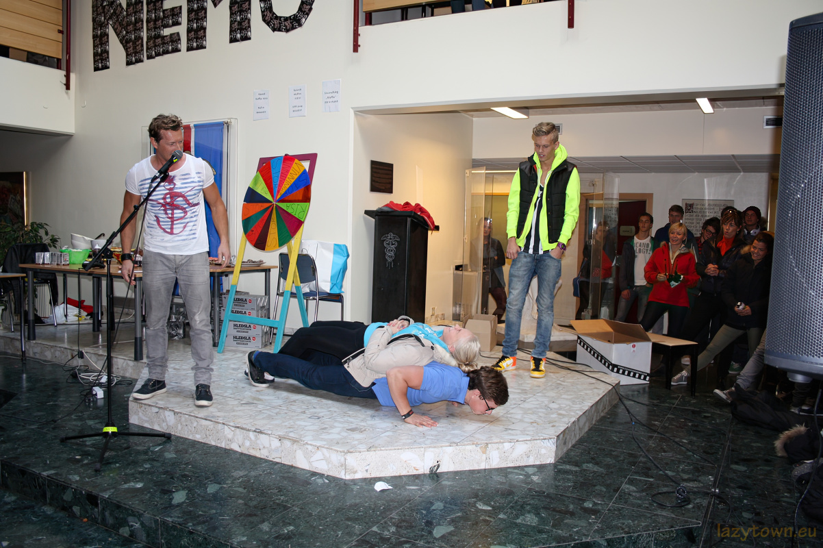 Iceland school visit 02