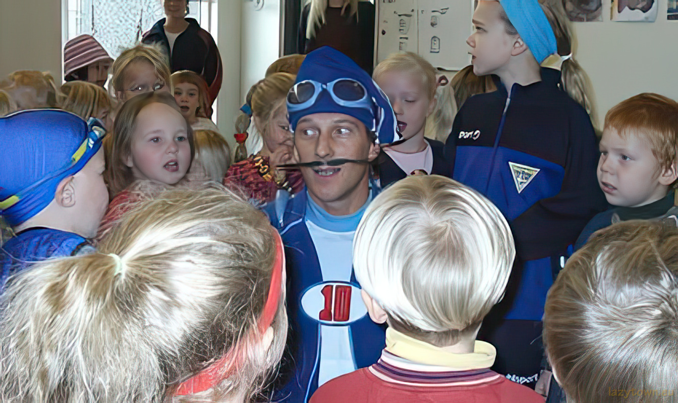 1995 2003 latibaer live show (linda magnus) 09