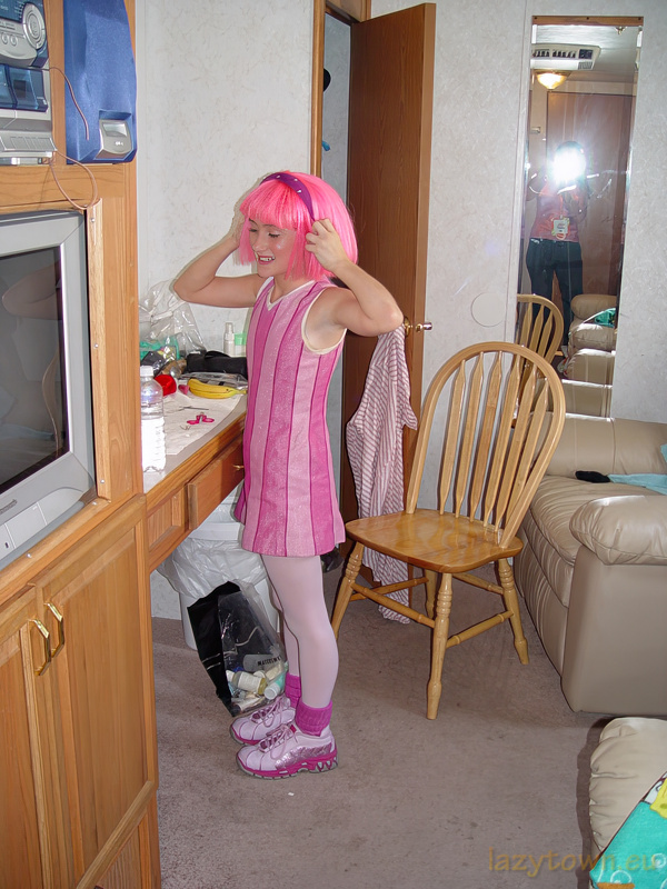 2005 0806 nickelodeon family suites by holiday inn 02