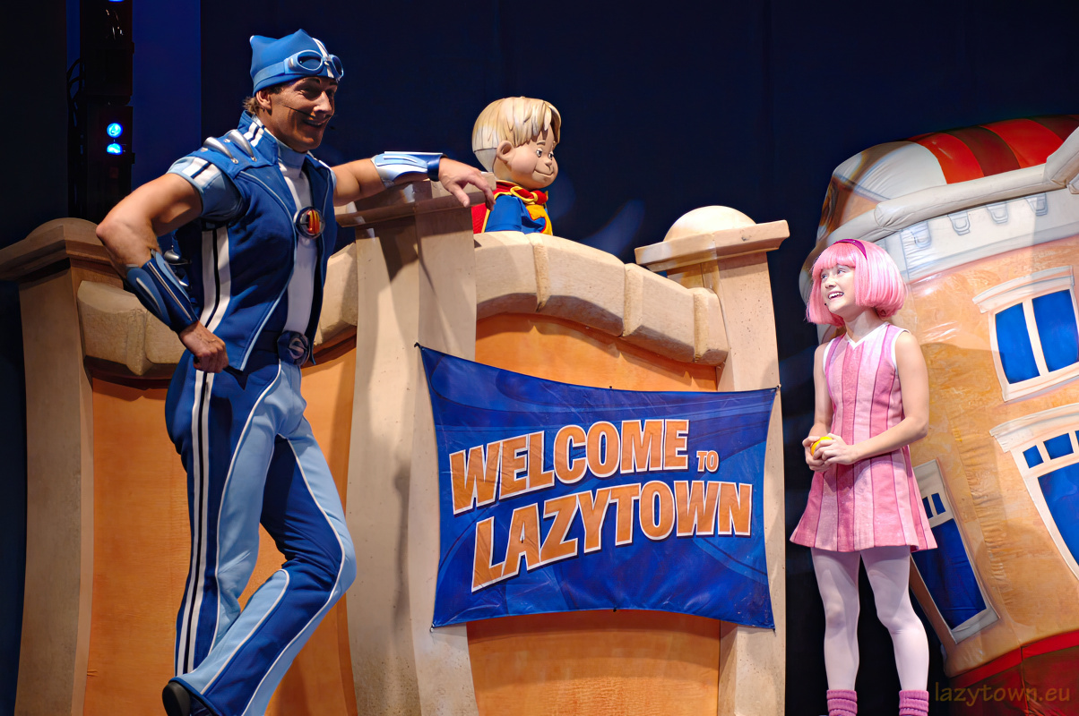 2005 0806 nickelodeon family suites by holiday inn 18