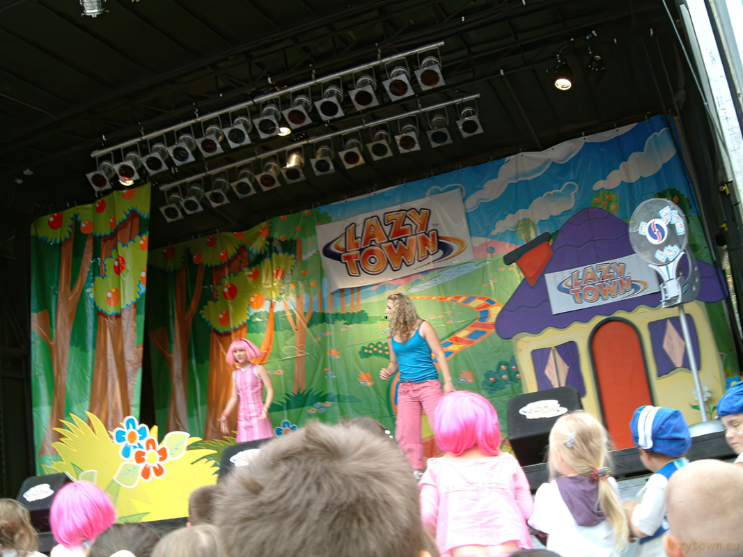2006 0812 nickjr sky festival manchester 09