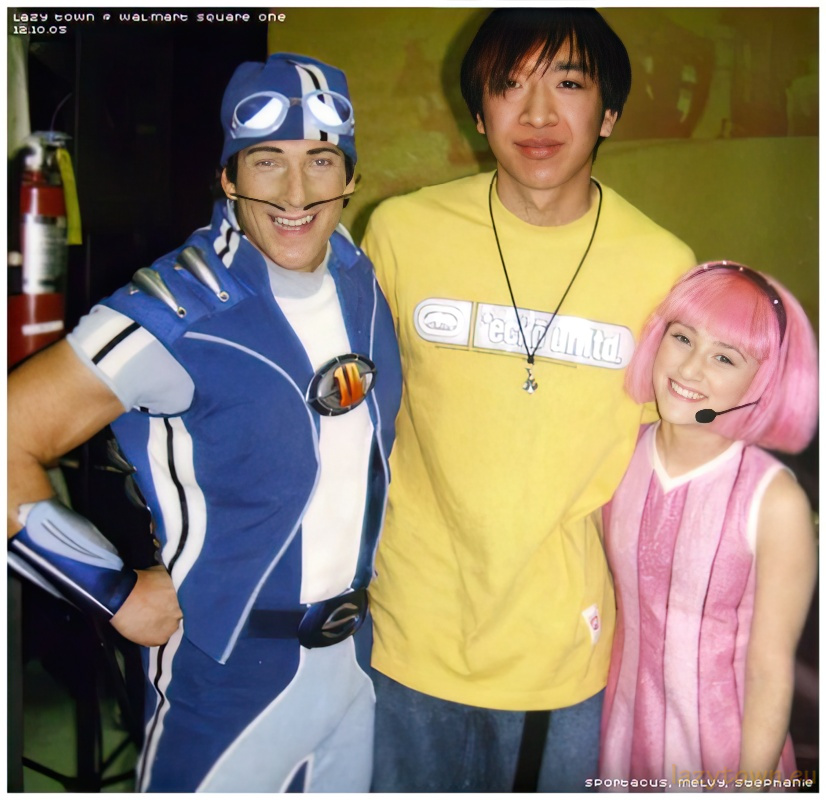 2007 0818 performance at wallmart headquarters 13