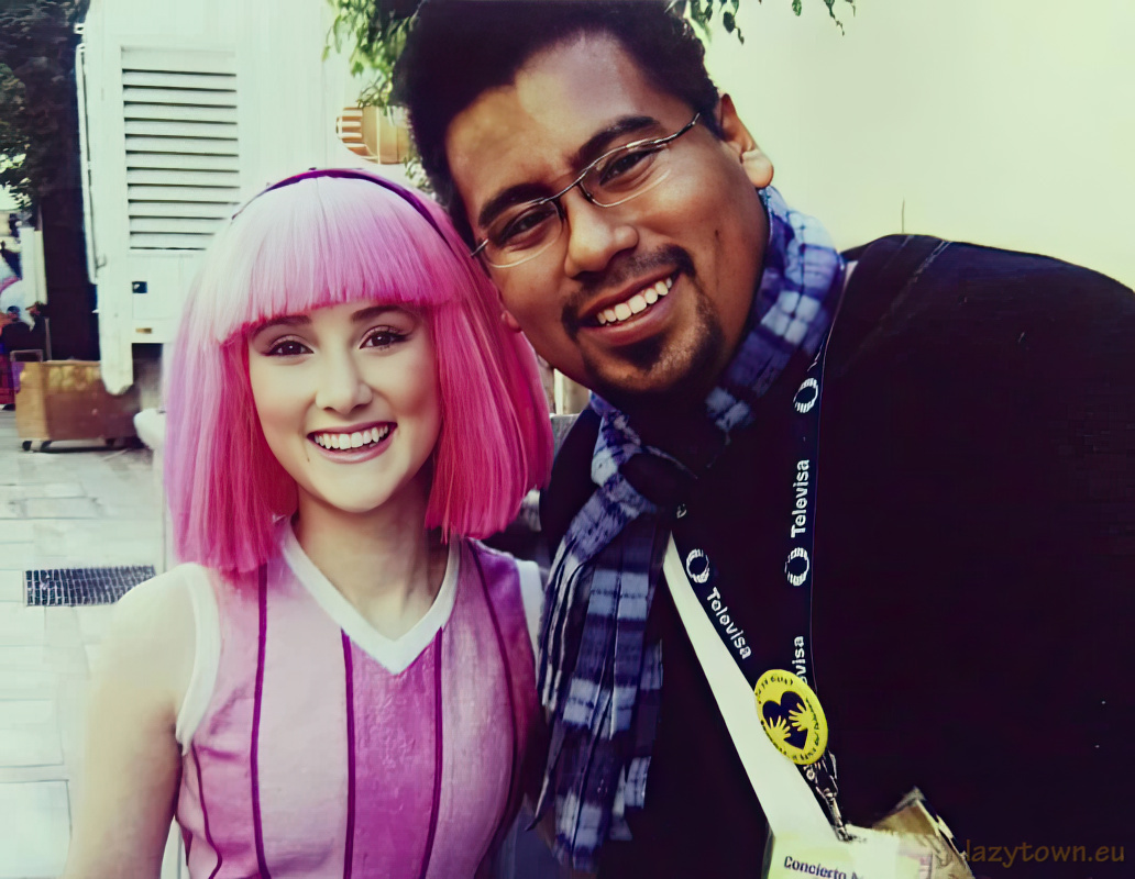 2008 1206 mexico teleton live 10