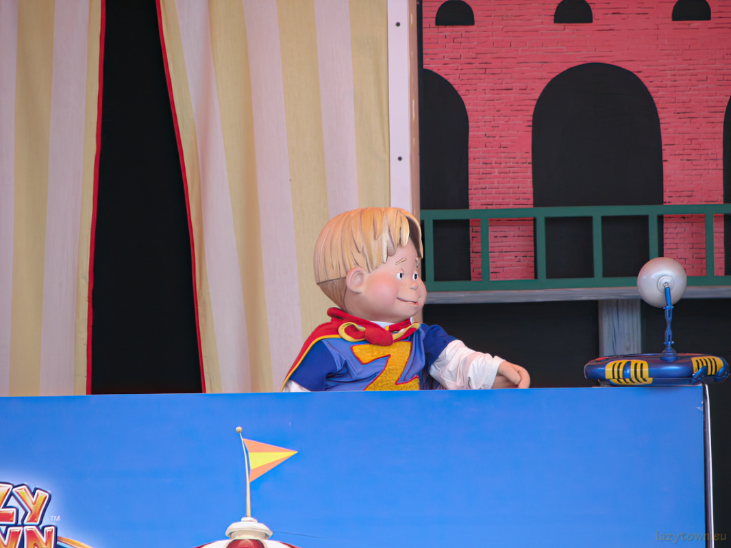 2009 0628 sesame place 02