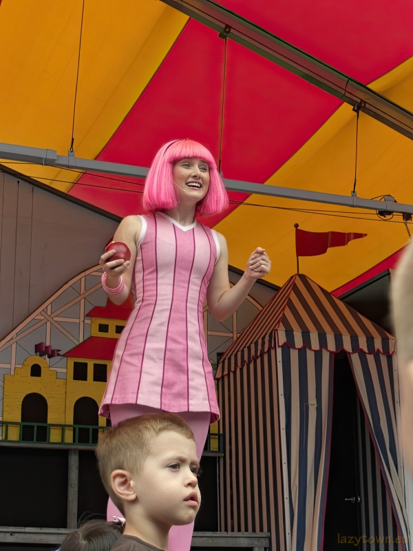 2009 0628 sesame place 21