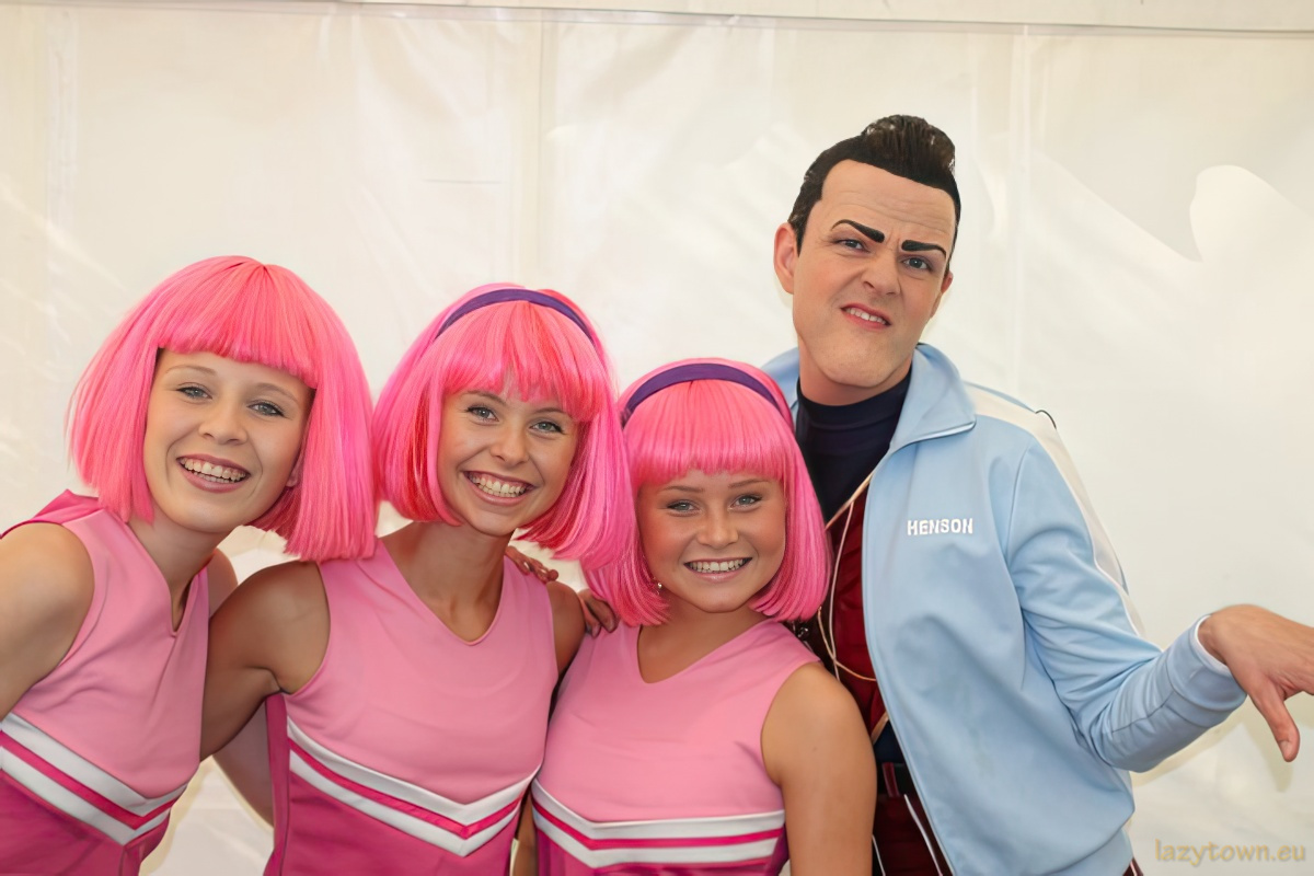 2010 0327 latabæjarhátíð í höllinni festival behind the scenes 13