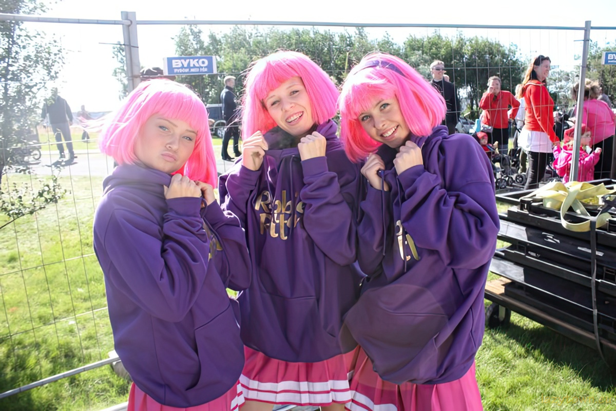 2010 0327 latabæjarhátíð í höllinni festival behind the scenes 14