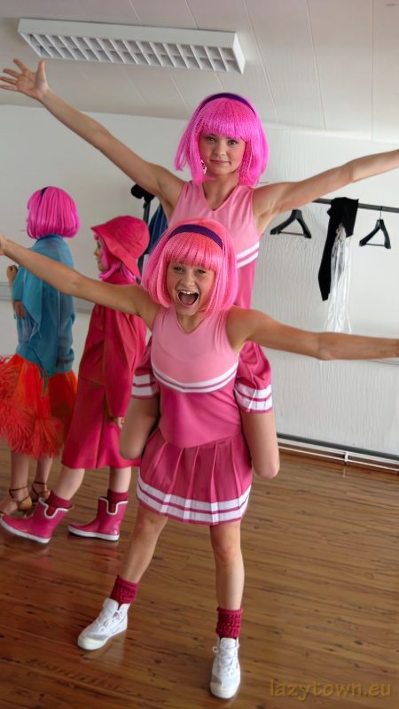 2010 0327 latabæjarhátíð í höllinni festival behind the scenes 15