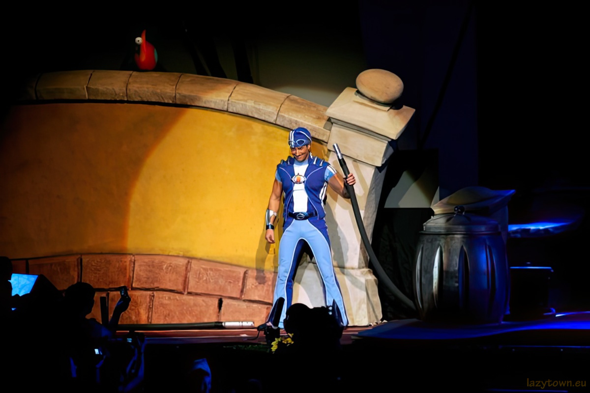 Latabaejarhatid i hollinni festival 04