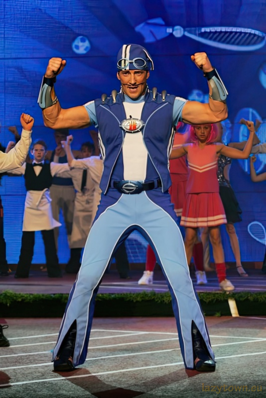 Latabaejarhatid i hollinni festival 06