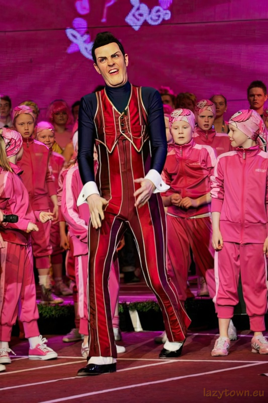 Latabaejarhatid i hollinni festival 14