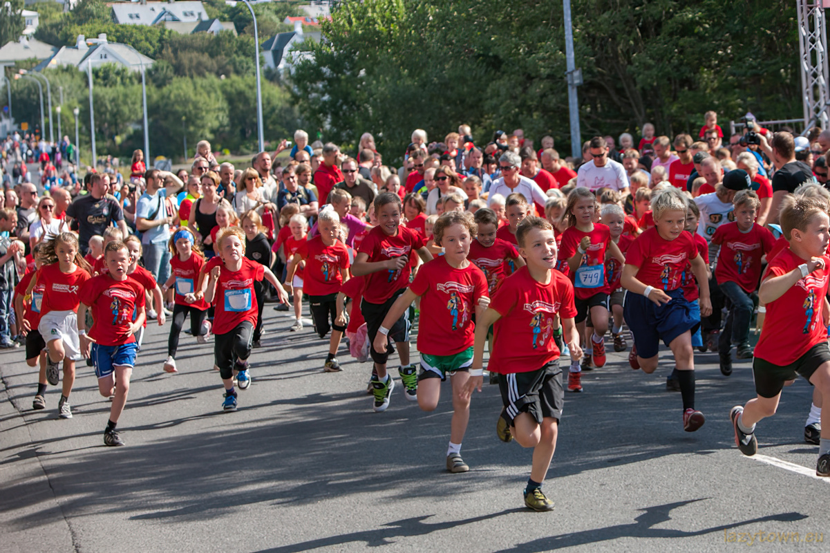 2012 0818 icelandic run latabaejarhlaup live 12