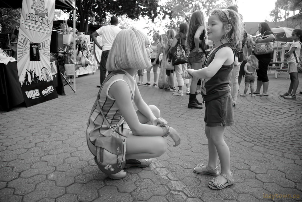 2013 0803 adventureland chloe 25