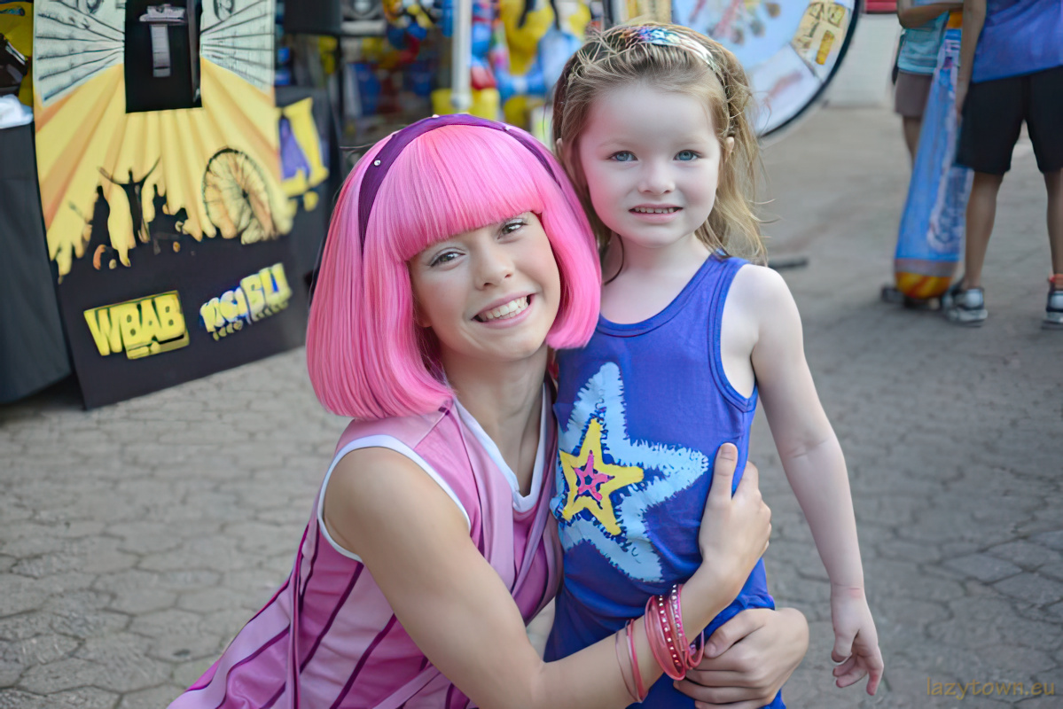 2013 0803 adventureland chloe 28