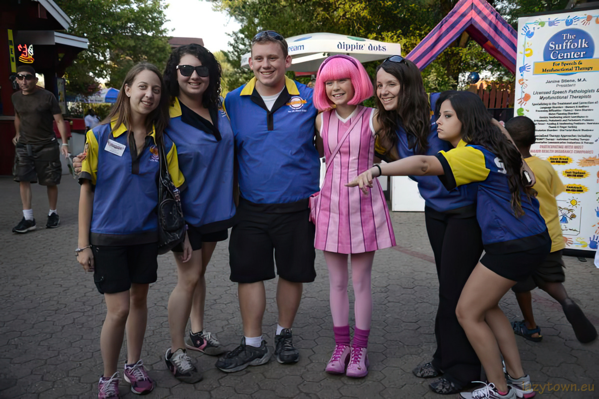 2013 0803 adventureland chloe 29