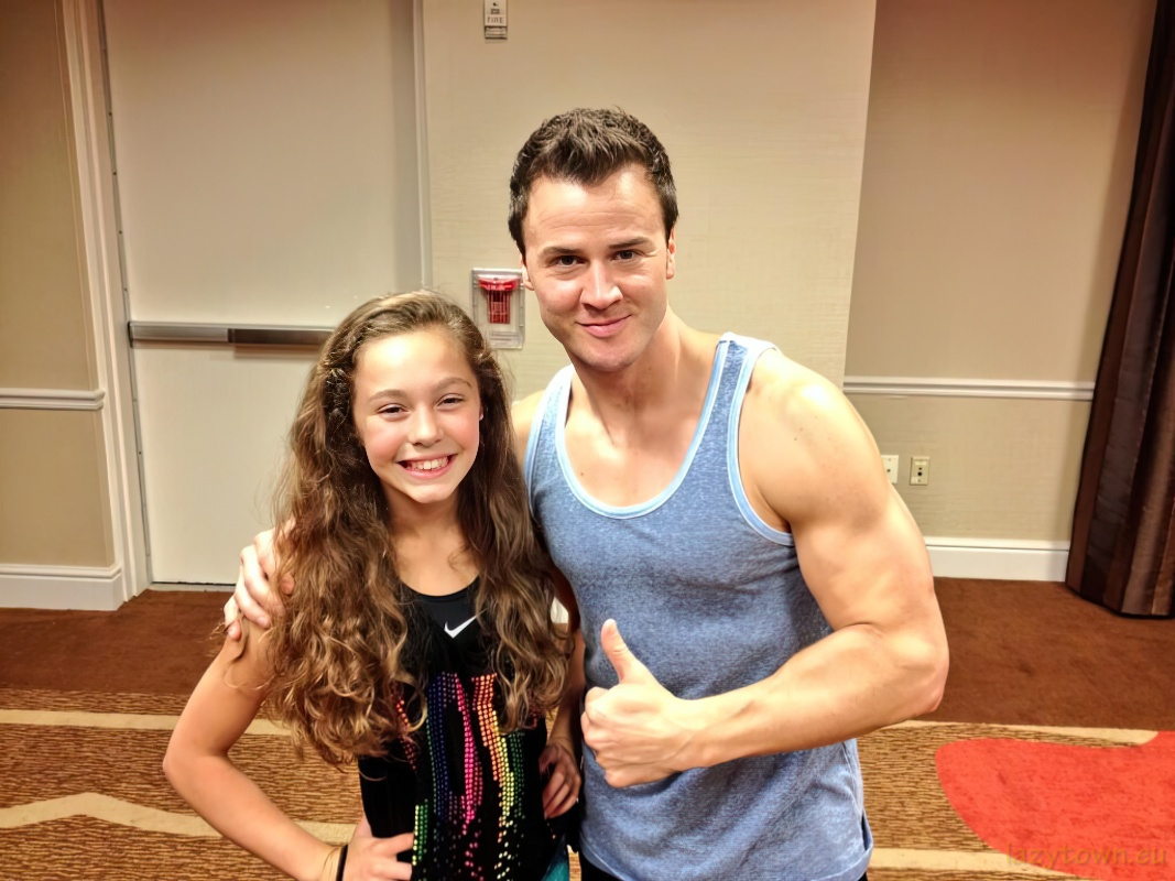 2013 0803 adventureland chloe 33