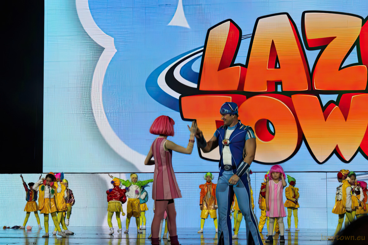 2014 0126 chinese global spring festival gala 05