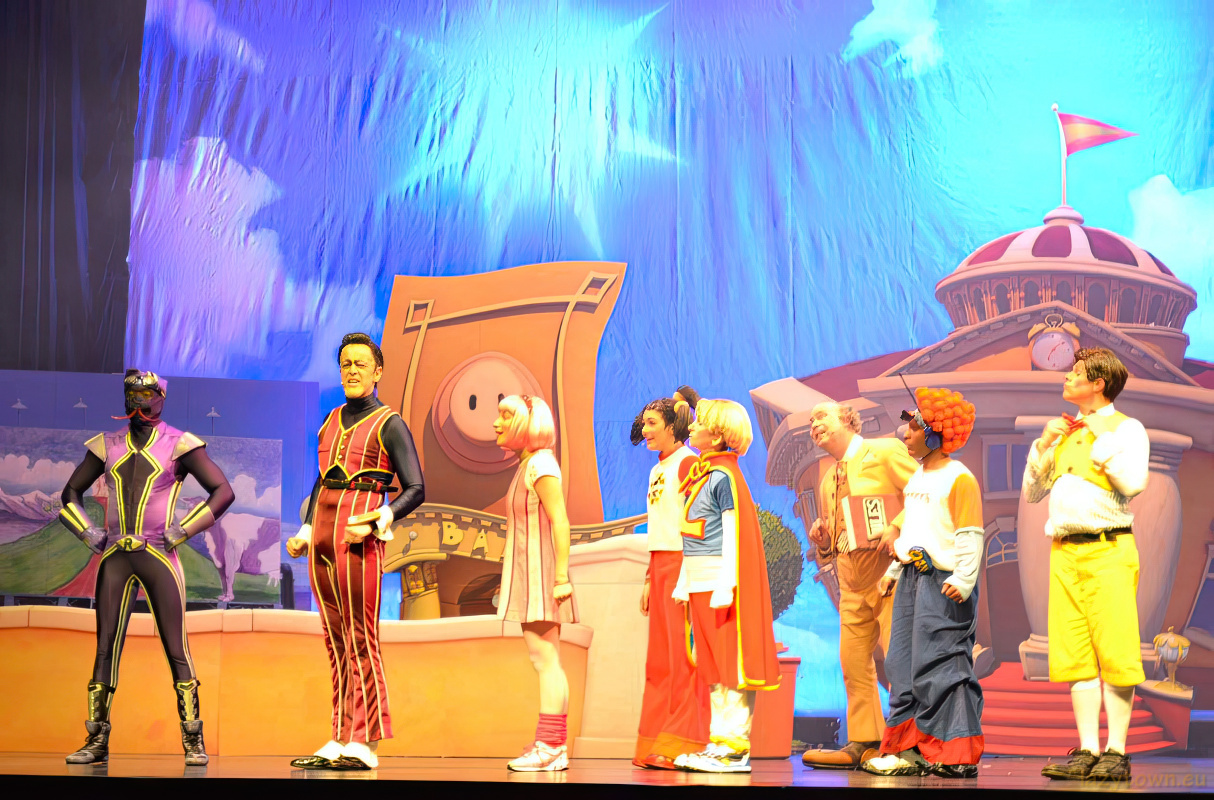 2014 0527 uk live roboticus 12