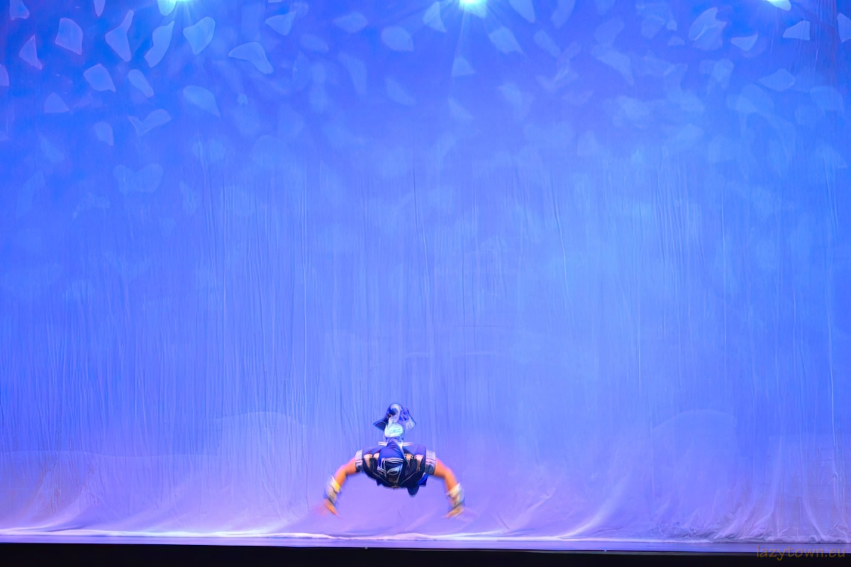 2014 0527 uk live roboticus 20