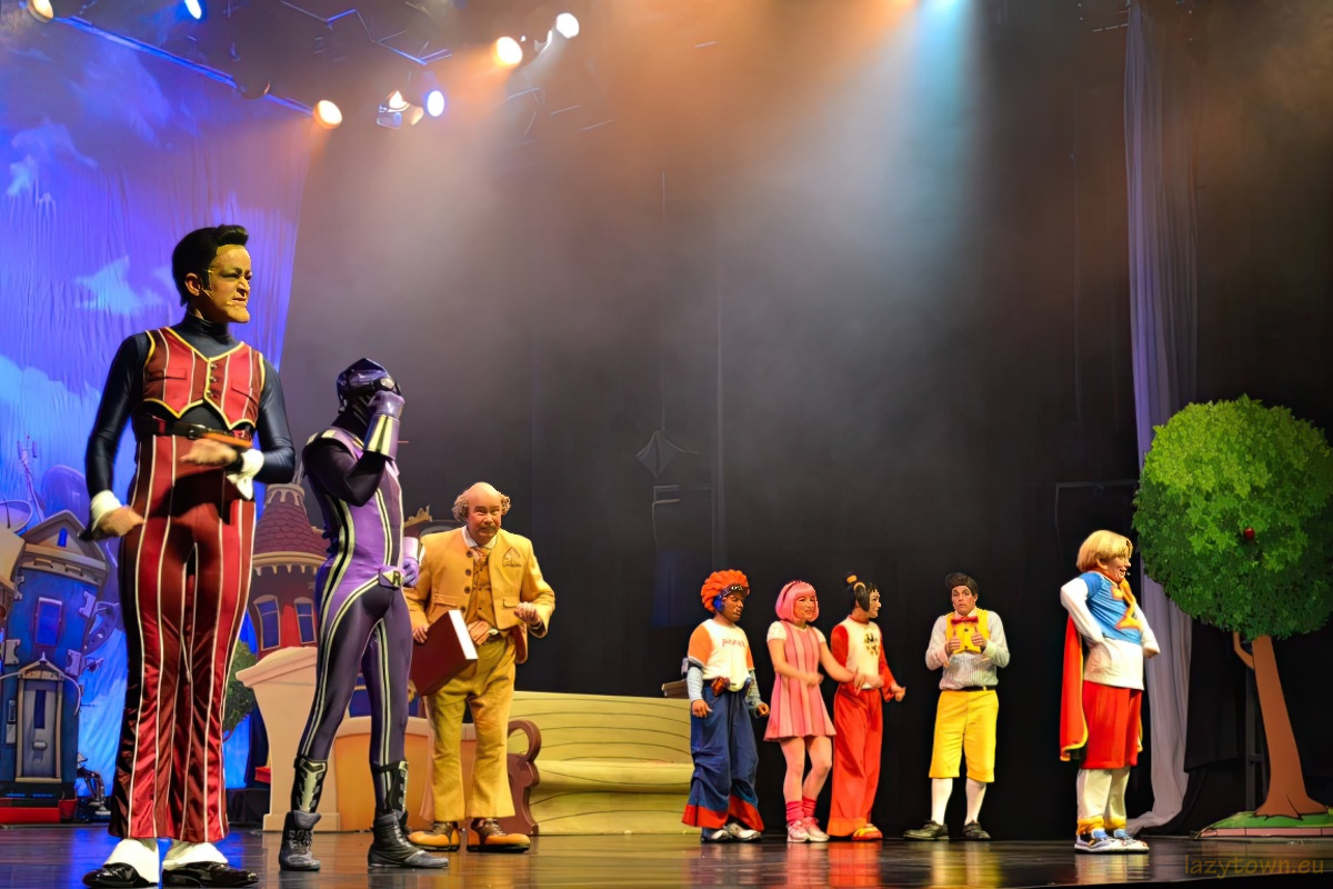 2014 0527 uk live roboticus 31