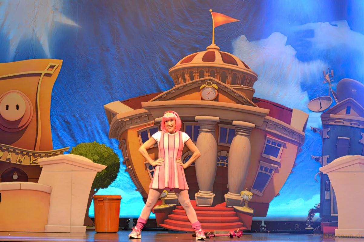 2014 0527 uk live roboticus 41