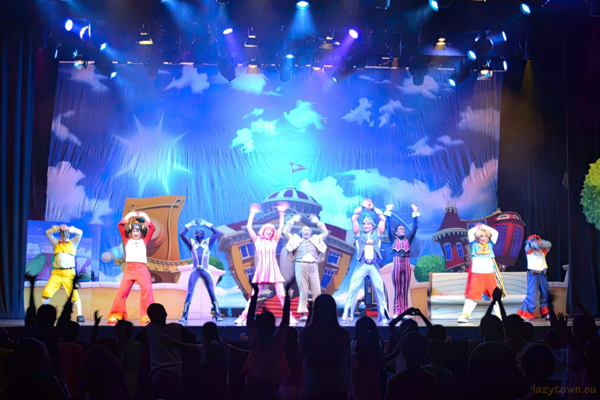 2014 0527 uk live roboticus 61